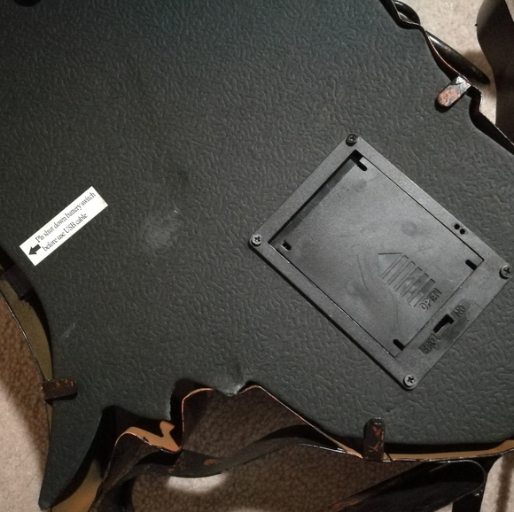 🎃 Pirate Skull Light Up Hanging Sign ☀ - Picture 4 of 9